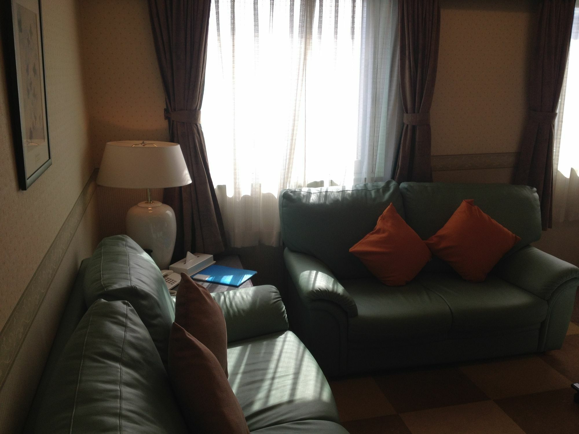 Court Hotel